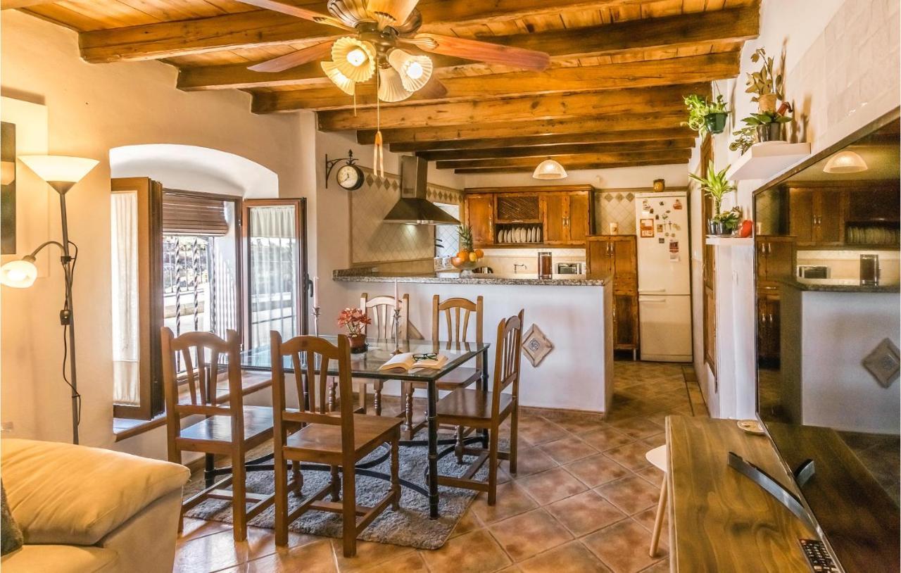Pet Friendly Home In Hornachuelos With Kitchen Kültér fotó