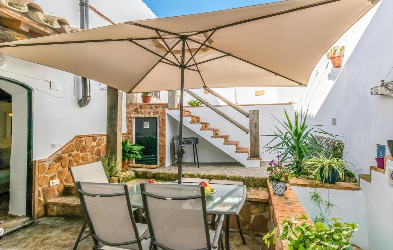 Pet Friendly Home In Hornachuelos With Kitchen Kültér fotó